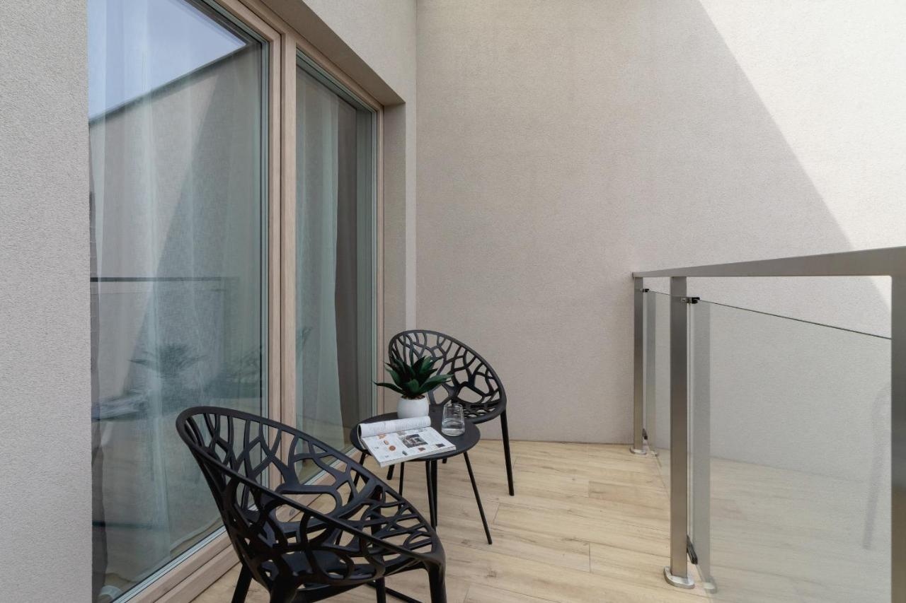 Deluxe City Studio Kacik 10 By Noclegi Renters Краков Экстерьер фото
